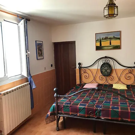 Vakantiehuis Charmantes Casa Uliveto Mit Terrasse Und Garten