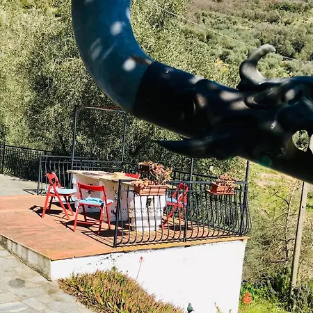 Charmantes Casa Uliveto Mit Terrasse Und Garten Diano San Pietro